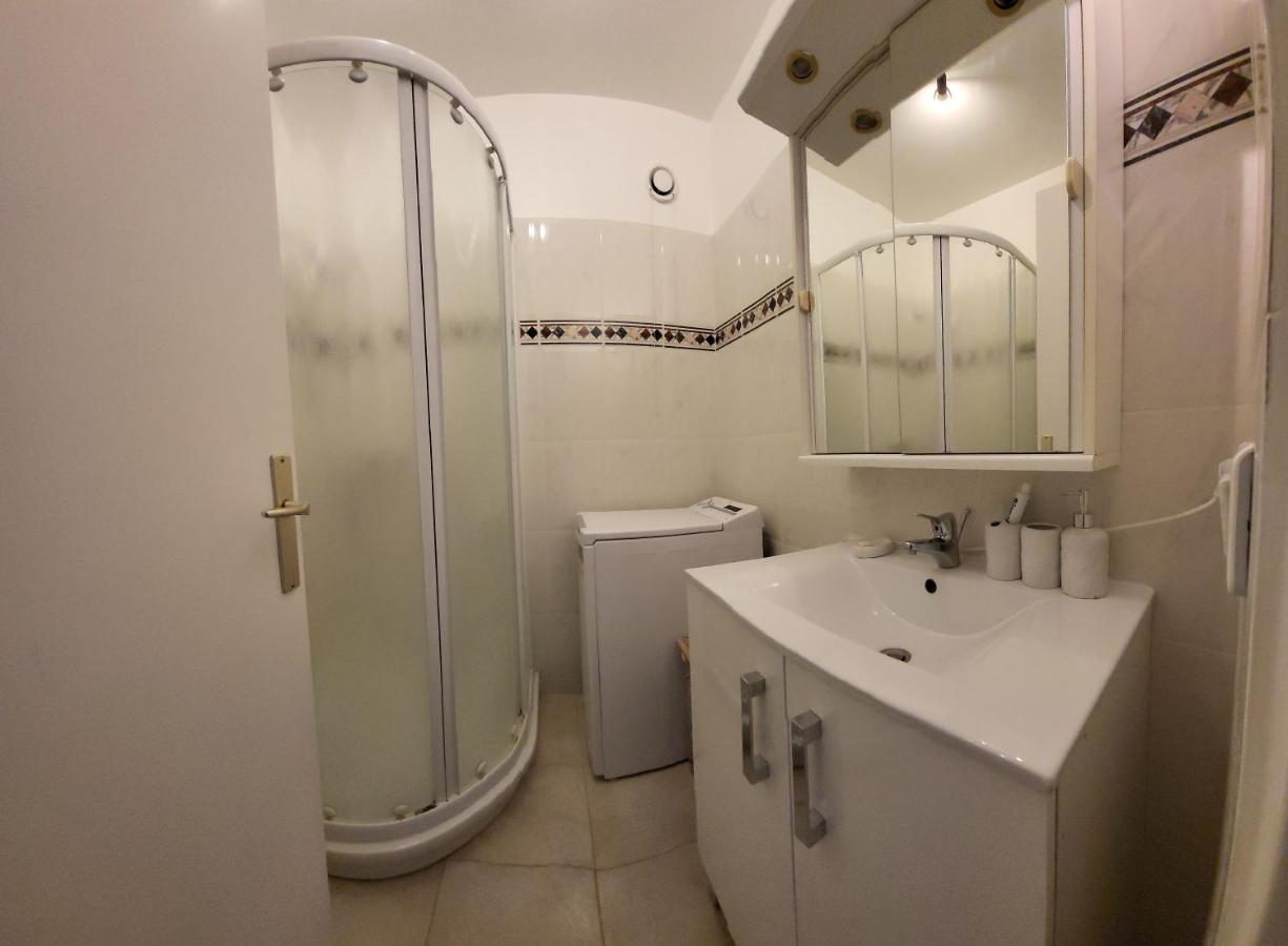 Studio Mer Montagne Apartment โรกบรูน-กัป-มาร์แต็ง ภายนอก รูปภาพ